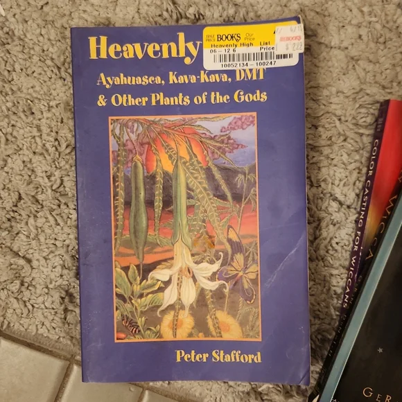 3 Book bundle - Picture 2 of 7